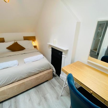 Ferienwohnung Cosy Flat In London Exterior foto
